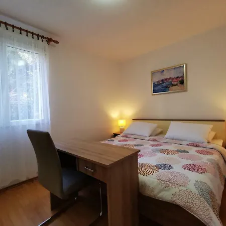 아파트 Comfortable 3* Lapad Center 두브로브니크