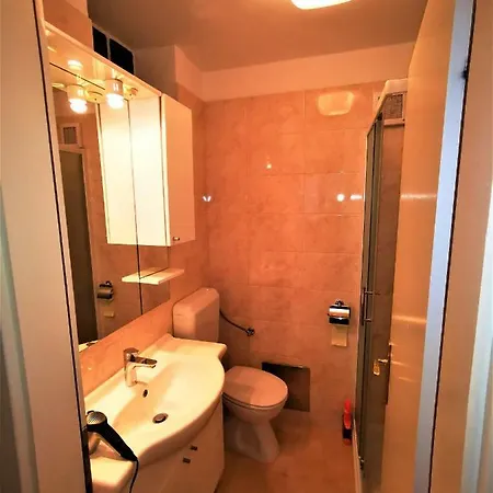 Comfortable 3* Lapad Center Дубровник